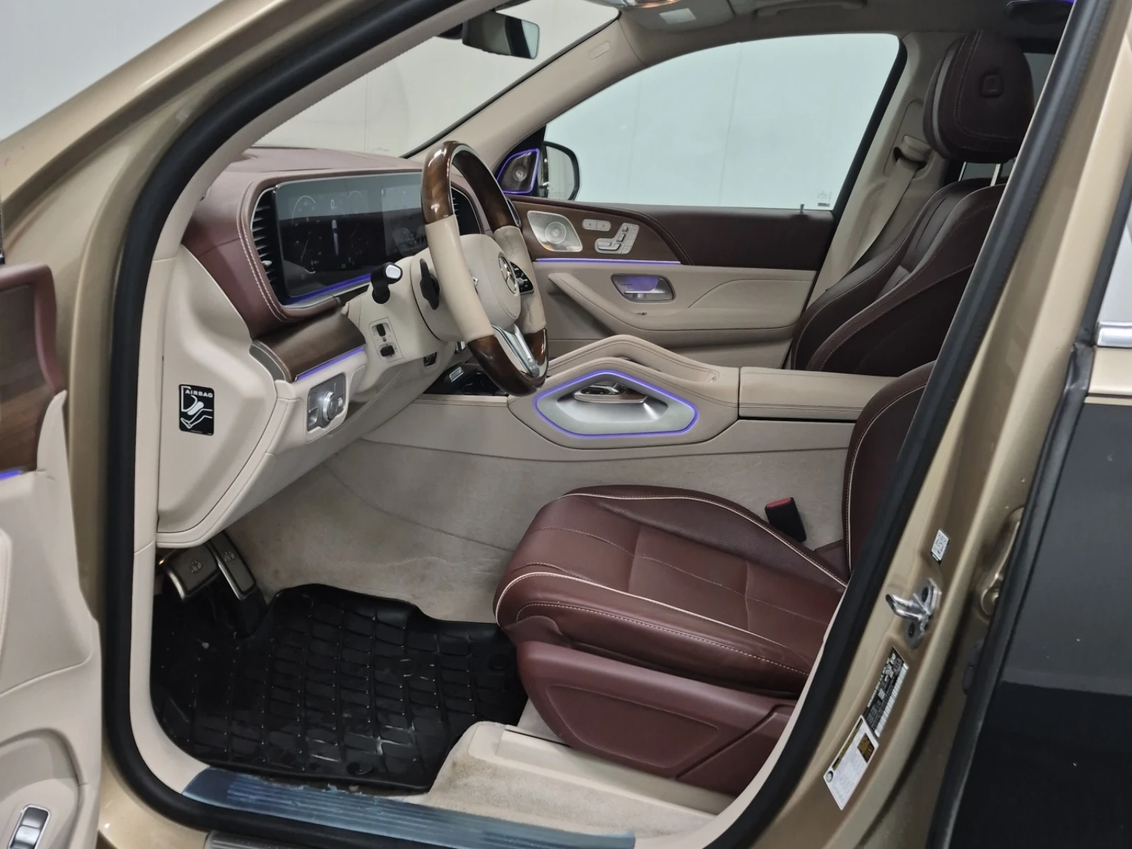 Mercedes-Benz GLS 600 Maybach, снимка 10 - Автомобили и джипове - 54459965