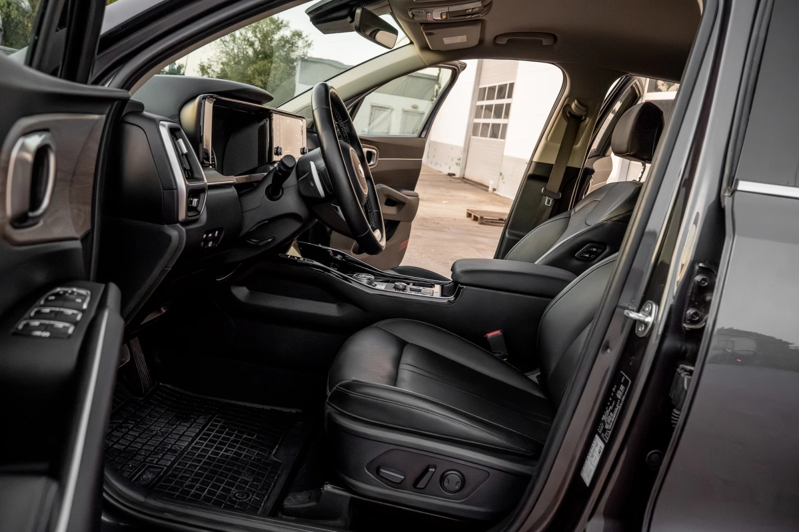 Kia Sorento Гаранция* 2.2 CRDI 4x4 Джойстик 8 скорости, снимка 15 - Автомобили и джипове - 54830777