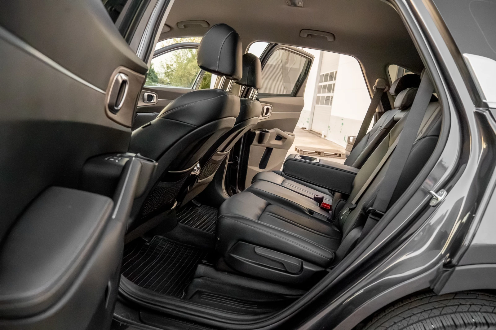Kia Sorento Гаранция* 2.2 CRDI 4x4 Джойстик 8 скорости, снимка 17 - Автомобили и джипове - 54830777