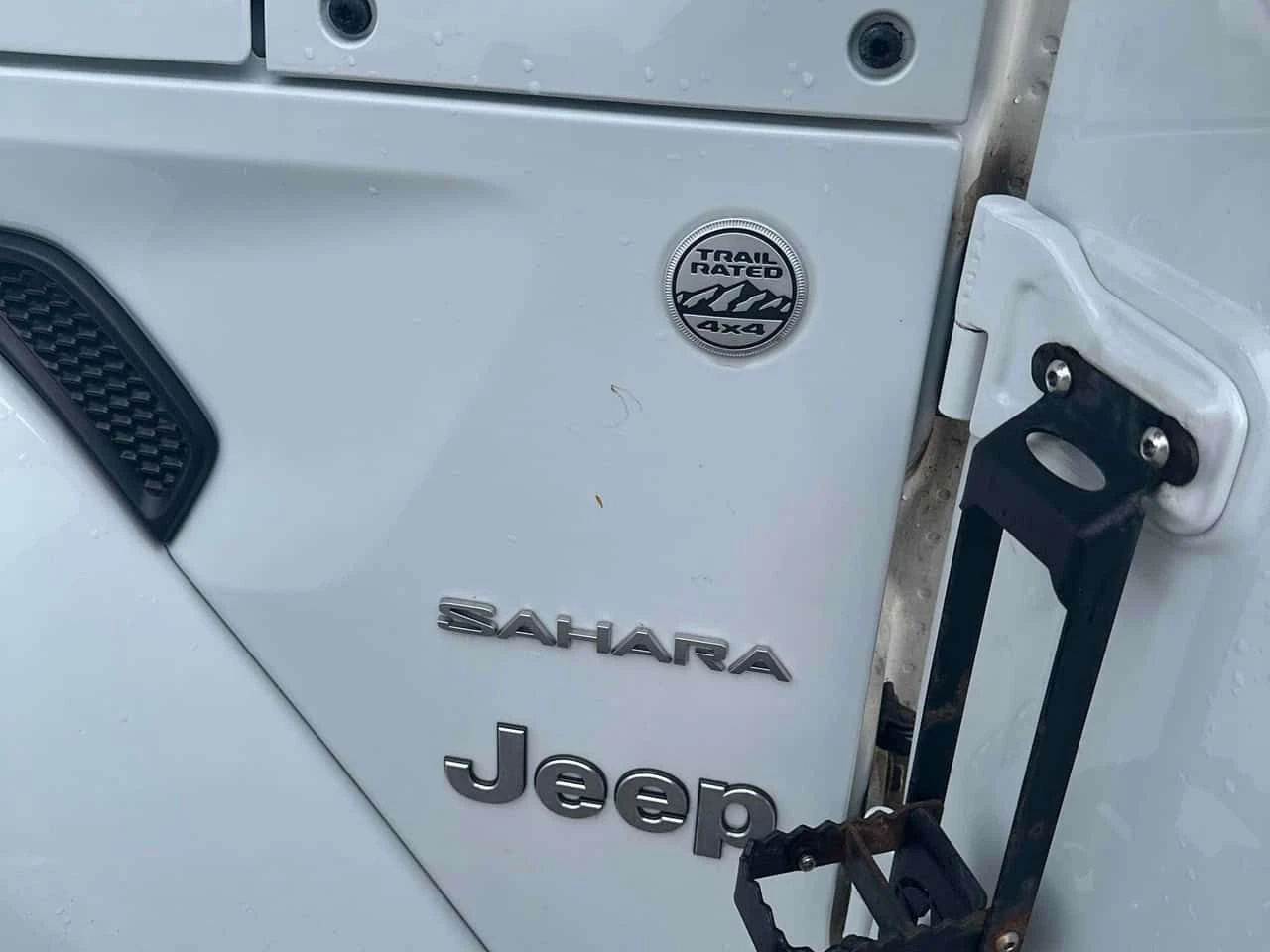 Jeep Wrangler * Sahara * CARFAX * ЦЕНА ДО БГ, снимка 5 - Автомобили и джипове - 55190033
