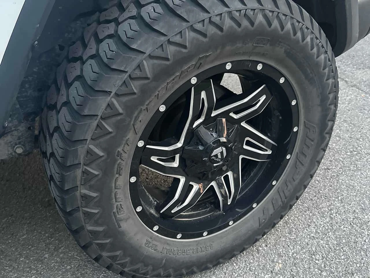 Jeep Wrangler * Sahara * CARFAX * ЦЕНА ДО БГ, снимка 8 - Автомобили и джипове - 55190033
