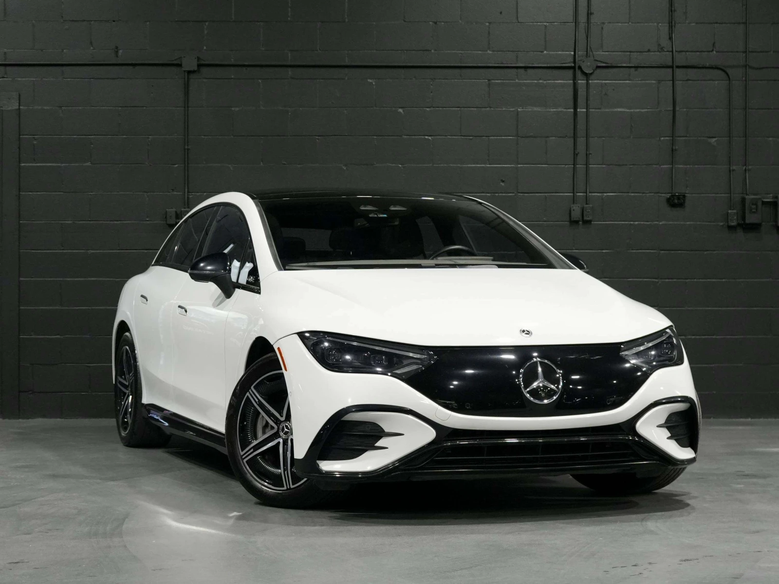Mercedes-Benz EQE 500 4MATIC| MASSAGE| HUD| 360| DRIVER ASSIST| 