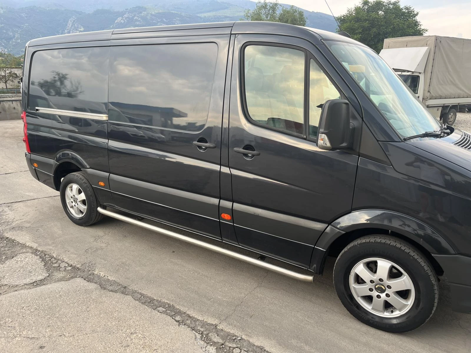 VW Crafter 2.5TDI KLIMATRONIK - изображение 3