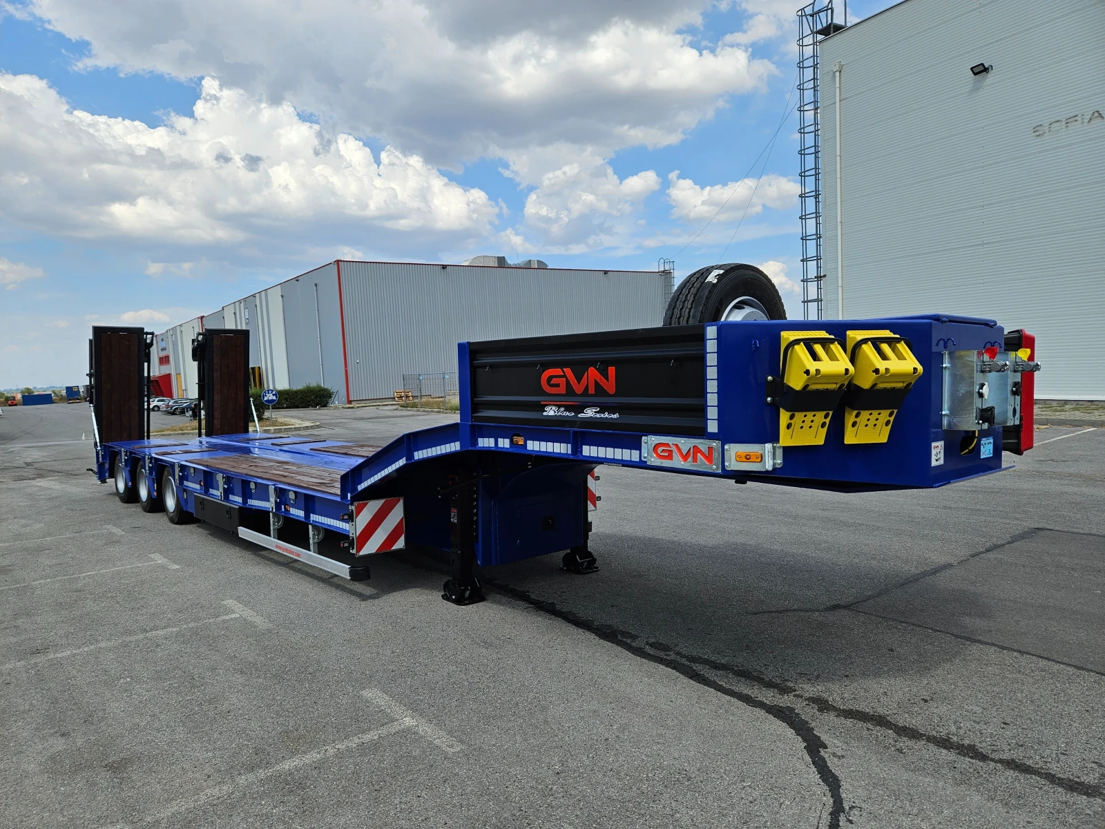  GVN Trailer GVN 329 | Mobile.bg   6