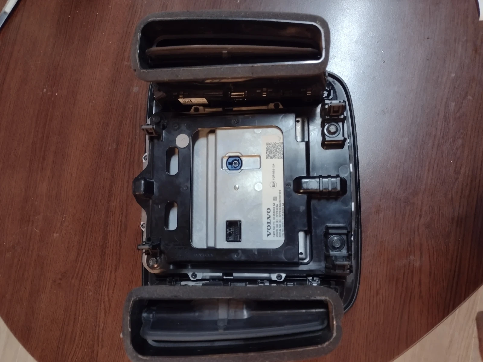  31456506AA QFVE404A  VOLVO XC40  / /    10R-052124 | Mobile.bg   2