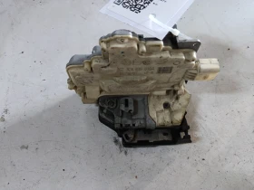 ����� �� �������� �� ����� (����� �����) 3C4839016A VW Passat