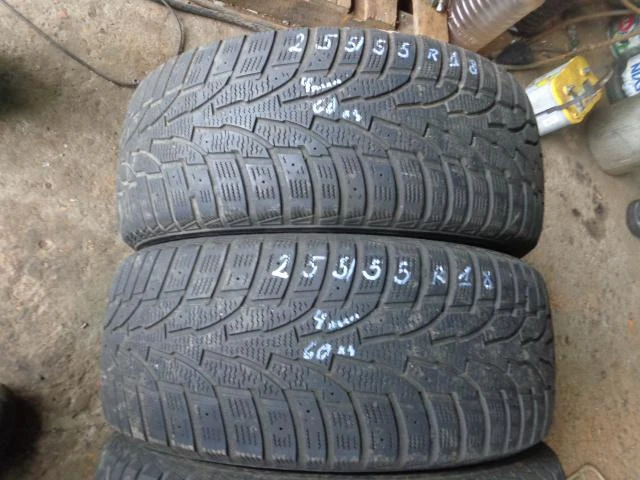 Гуми Зимни 255/55R18, снимка 6 - Гуми и джанти - 20200597