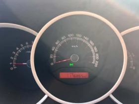 Kia Venga 1.4 газ/бензин, снимка 10