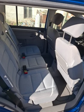 VW Touran 1.6 FSI, снимка 8