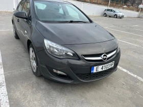 Opel Astra 1.4 Benzin/Gaz, снимка 2