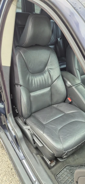 Обява за продажба на Volvo V70 2.4i ~7 400 лв. - изображение 11