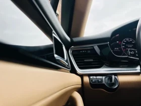 Porsche Panamera 4| AWD| ПАНОРАМА| НАВИГАЦИЯ| ЗАДНА КАМЕРА| BOSE - 67000 лв. / 34256.56 € - 61301207 7
