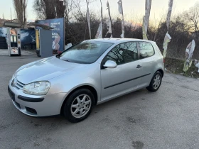 VW Golf 1.6 102кс Перфектна  - 2600 € / 5085.16 лв. - 27676458 2