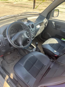 Peugeot Partner - 4200 € / 8214.49 лв. - 78142862 7