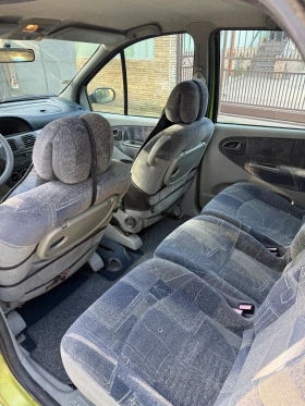 Renault Scenic - 1100 € / 2151.41 лв. - 48388806 6