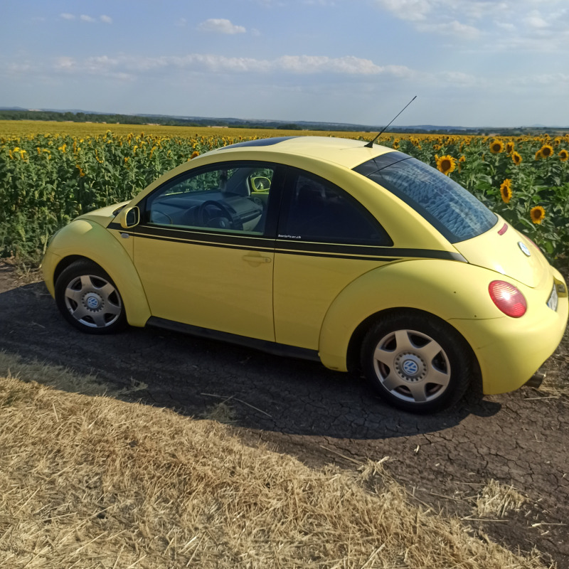 VW New beetle 1, 8 turbo, снимка 10 - Автомобили и джипове - 46262364