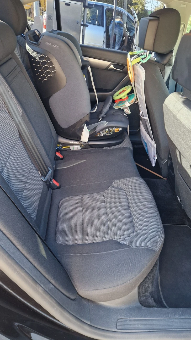 VW Passat 2.0TDI 126 000км седан, снимка 11 - Автомобили и джипове - 51779292