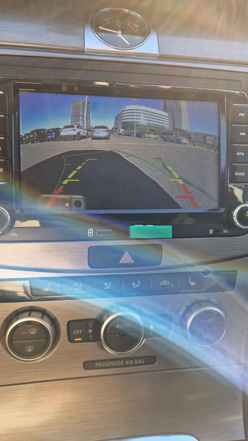 VW Passat 2.0TDI 126 000км седан, снимка 12 - Автомобили и джипове - 51779292