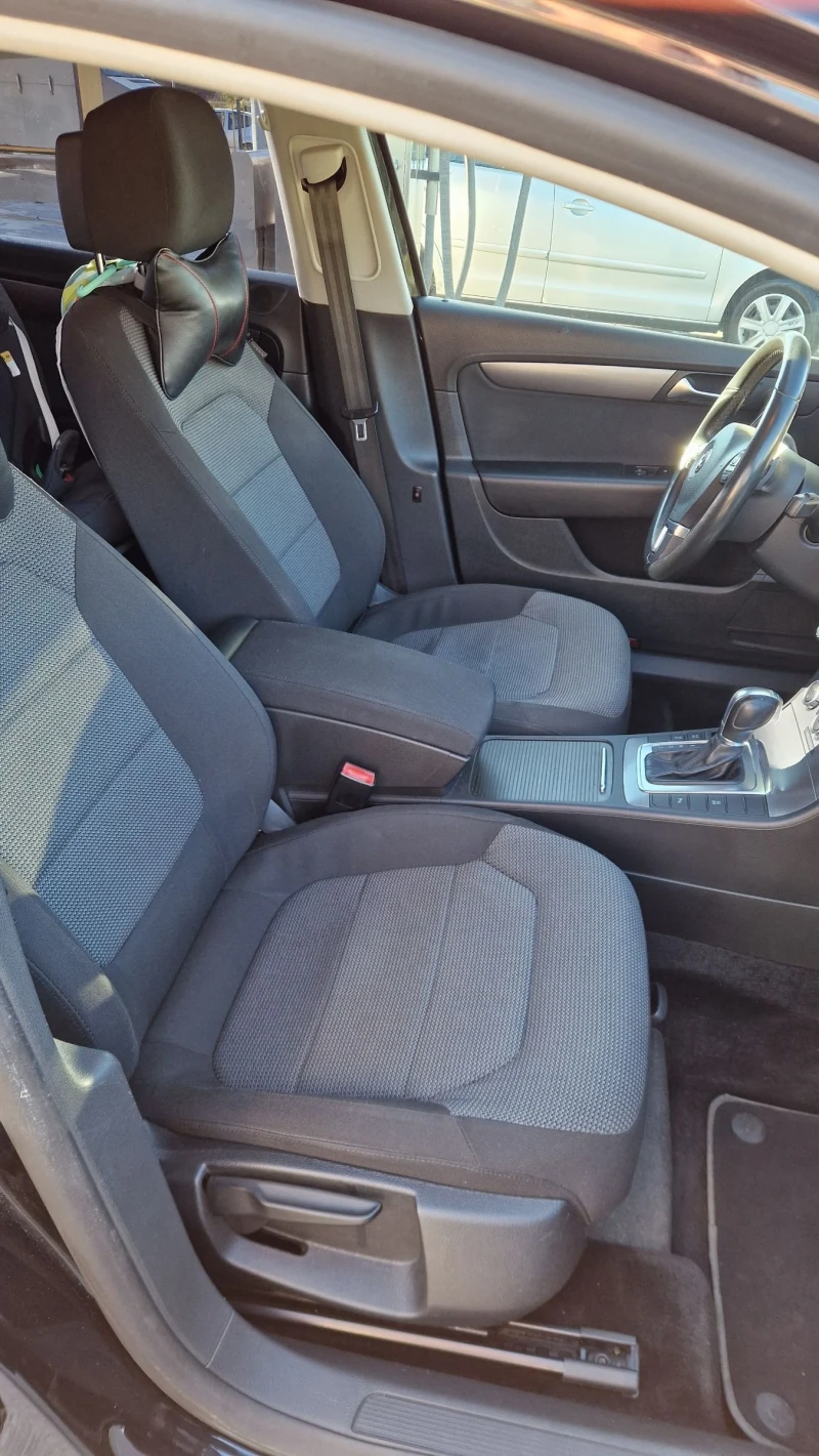 VW Passat 2.0TDI 126 000км седан, снимка 10 - Автомобили и джипове - 51779292