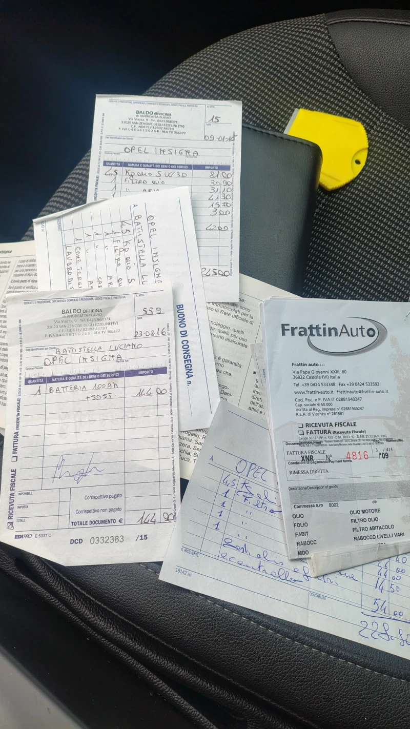 Opel Insignia 2.0 CDTI, снимка 10 - Автомобили и джипове - 53272985