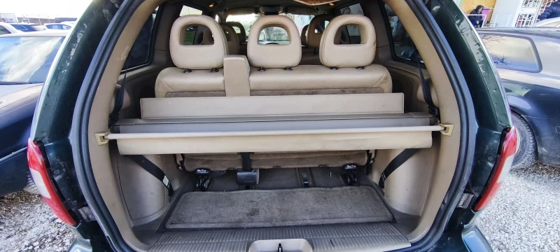 Chrysler Voyager, снимка 12 - Автомобили и джипове - 53297417