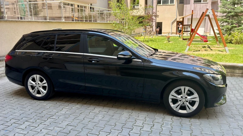 Mercedes-Benz C 180 1, 6 CDI, снимка 4 - Автомобили и джипове - 53565279