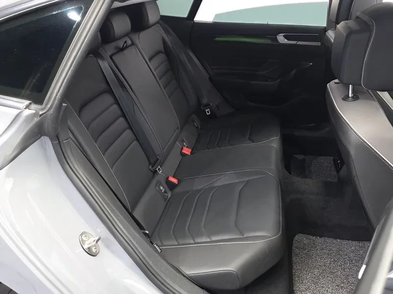 VW Arteon 2.0 TDI PRESTIGE, снимка 12 - Автомобили и джипове - 56325148