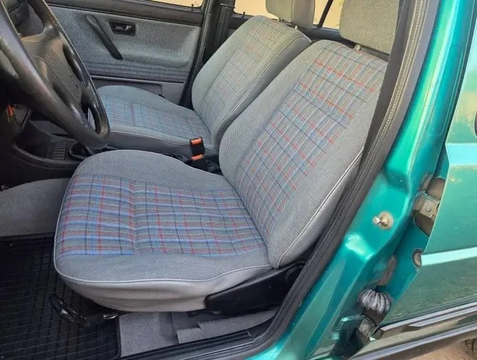 VW Golf 4x4, снимка 7 - Автомобили и джипове - 56382357
