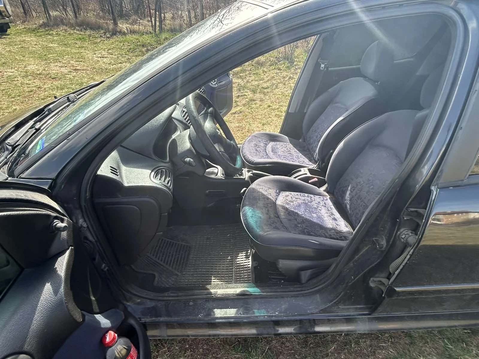 Peugeot 206 1.4 бензин - изображение 4