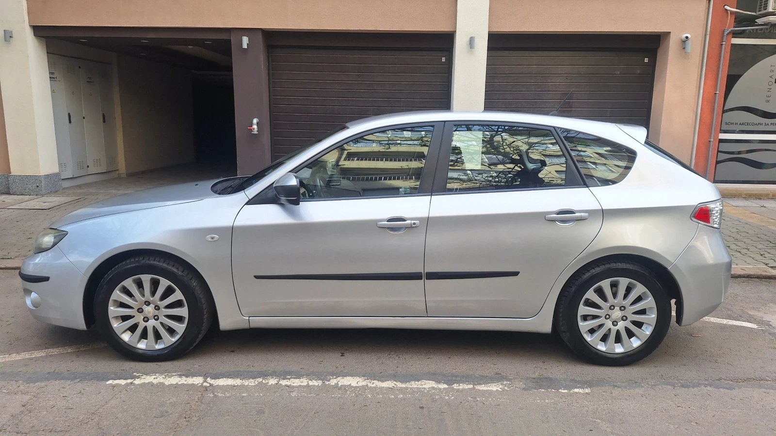 Subaru Impreza 2.0R АВТОМАТИК - изображение 2