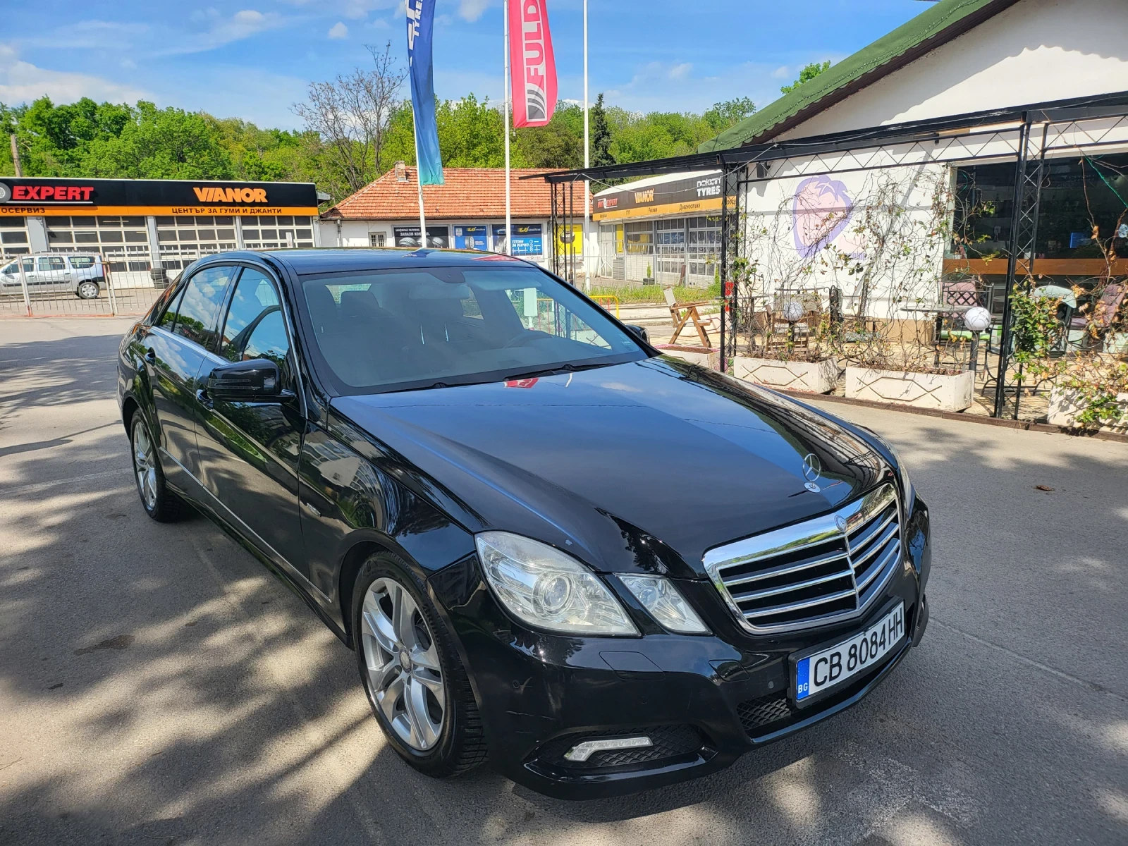 Mercedes-Benz E 350 AVANTGARDE - изображение 2