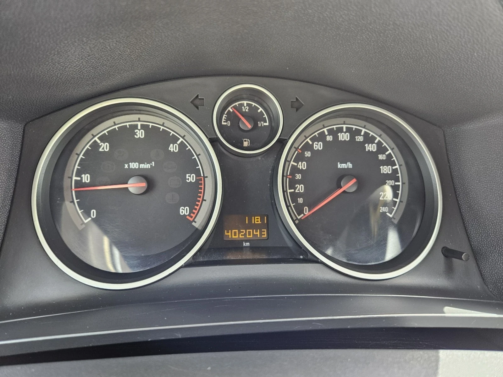 Opel Zafira 1.9 cdti - изображение 7