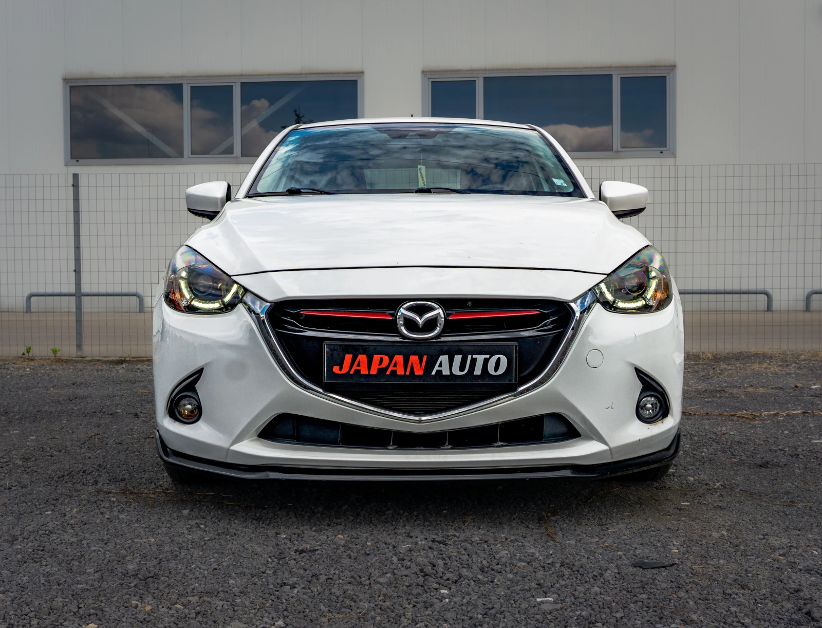 Mazda 2 1.5i EDITION!  - изображение 2