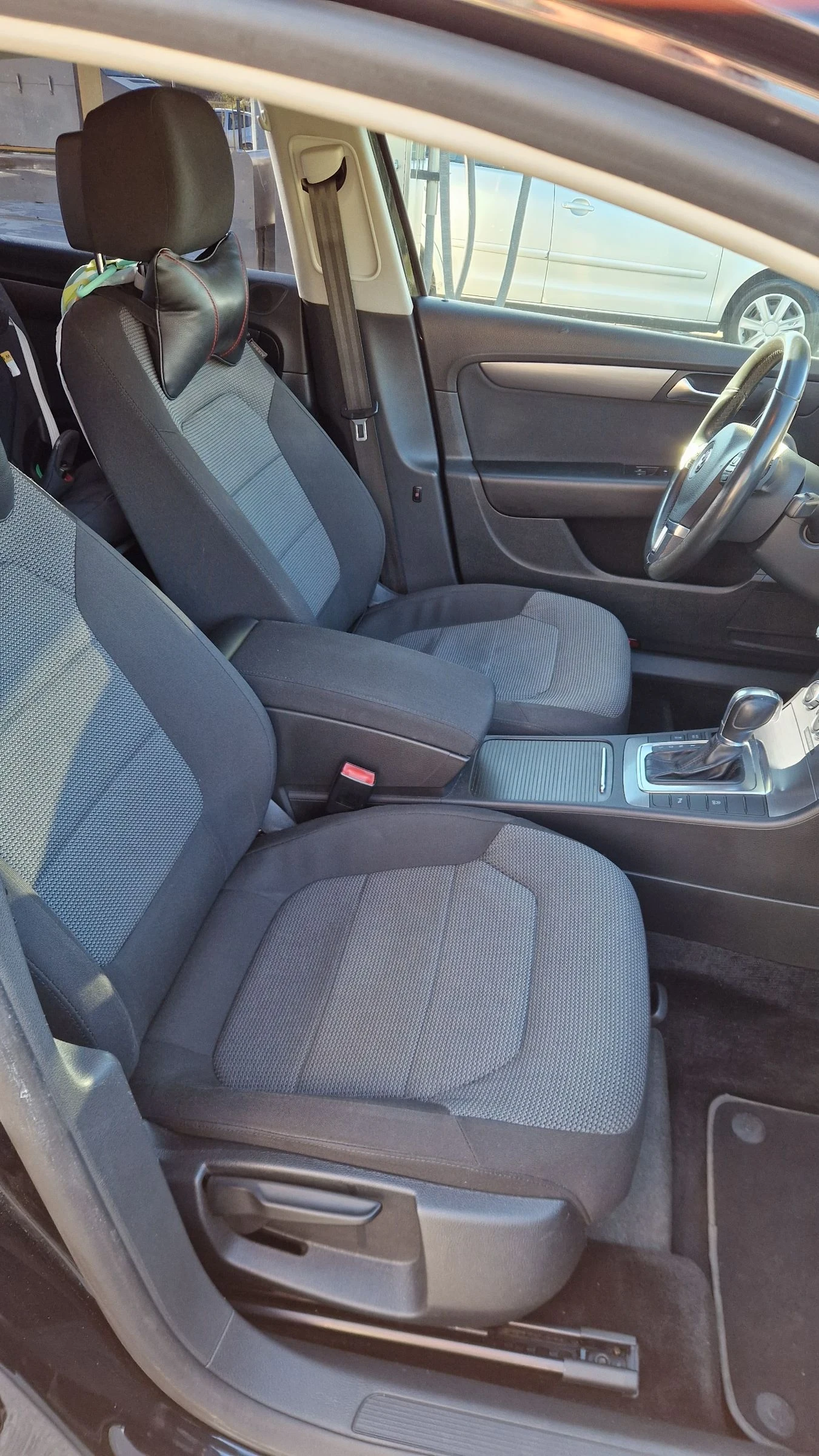 VW Passat 2.0TDI 126 000км седан - изображение 10