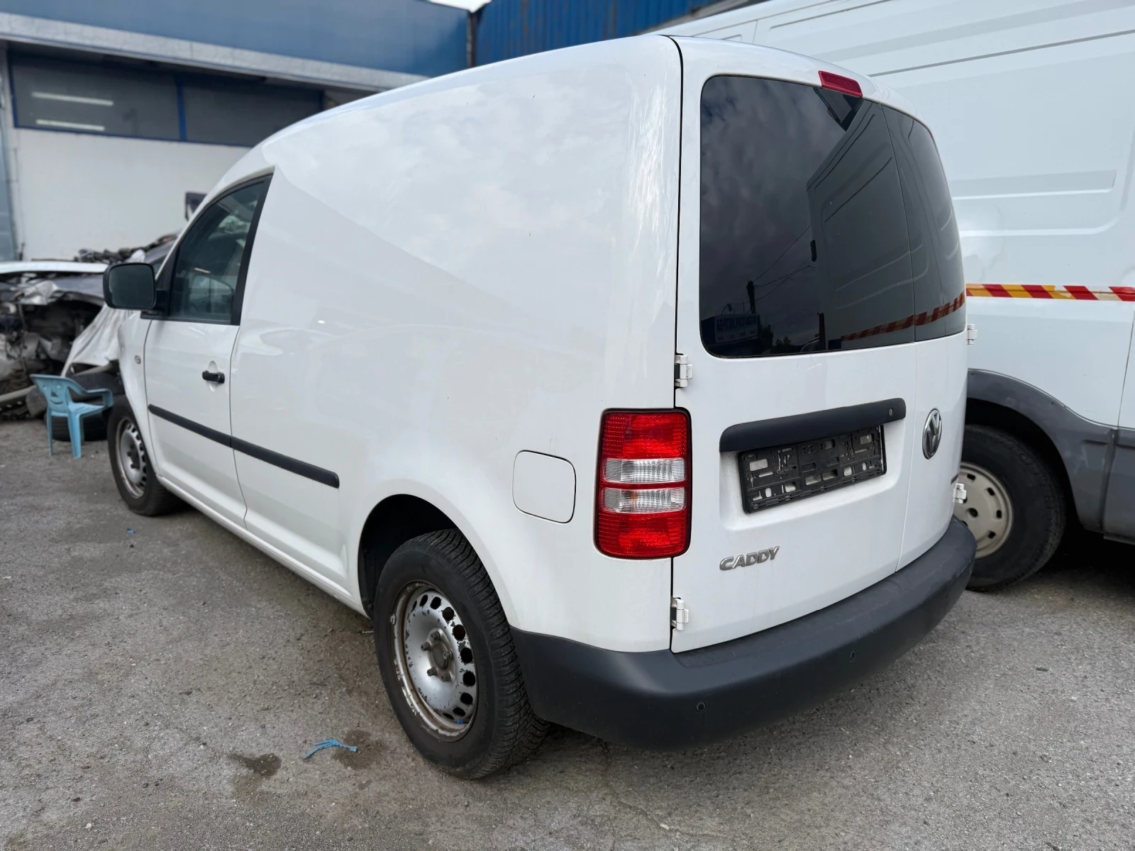 VW Caddy  - изображение 9