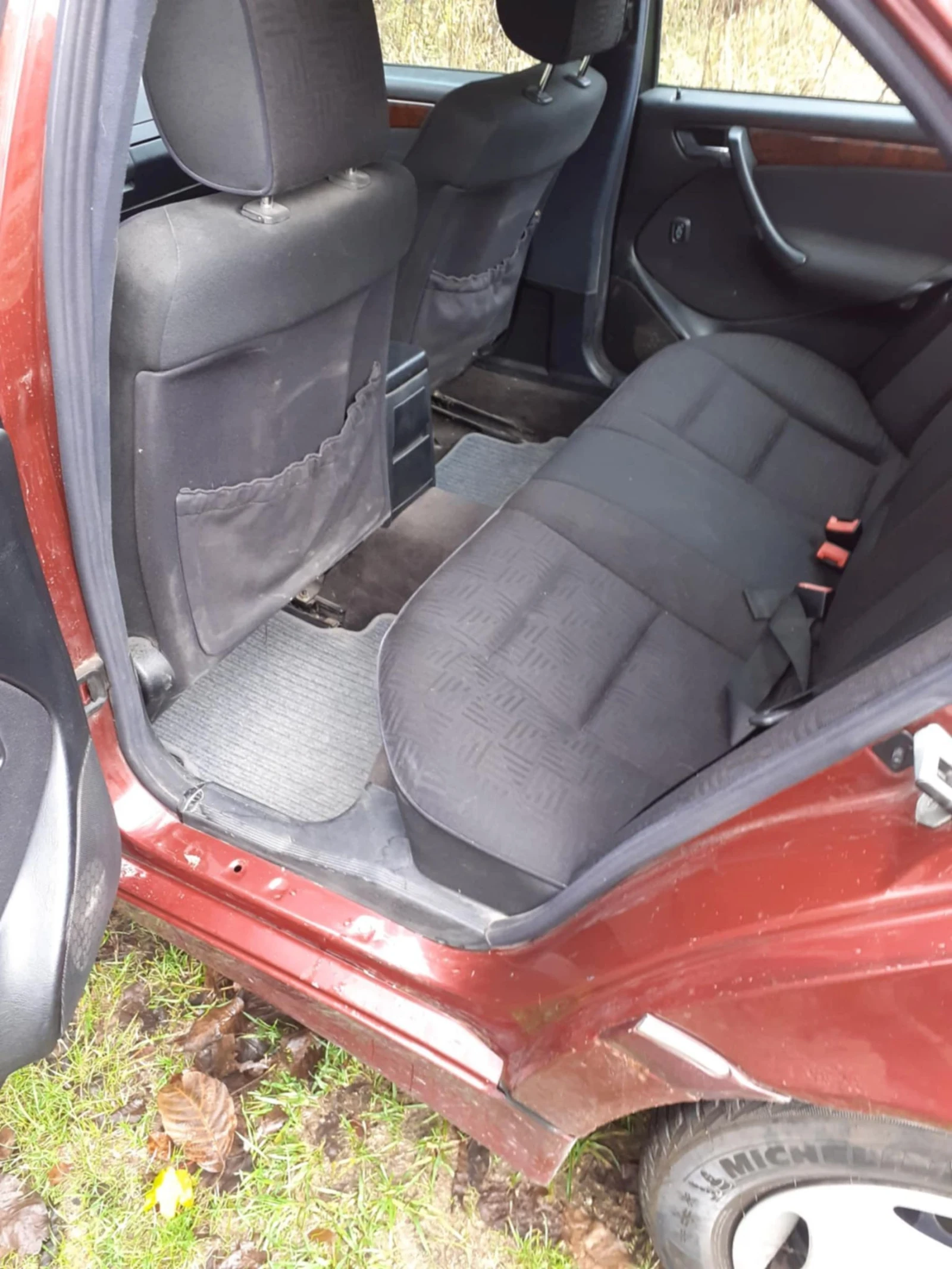 Mercedes-Benz C 180  - изображение 10