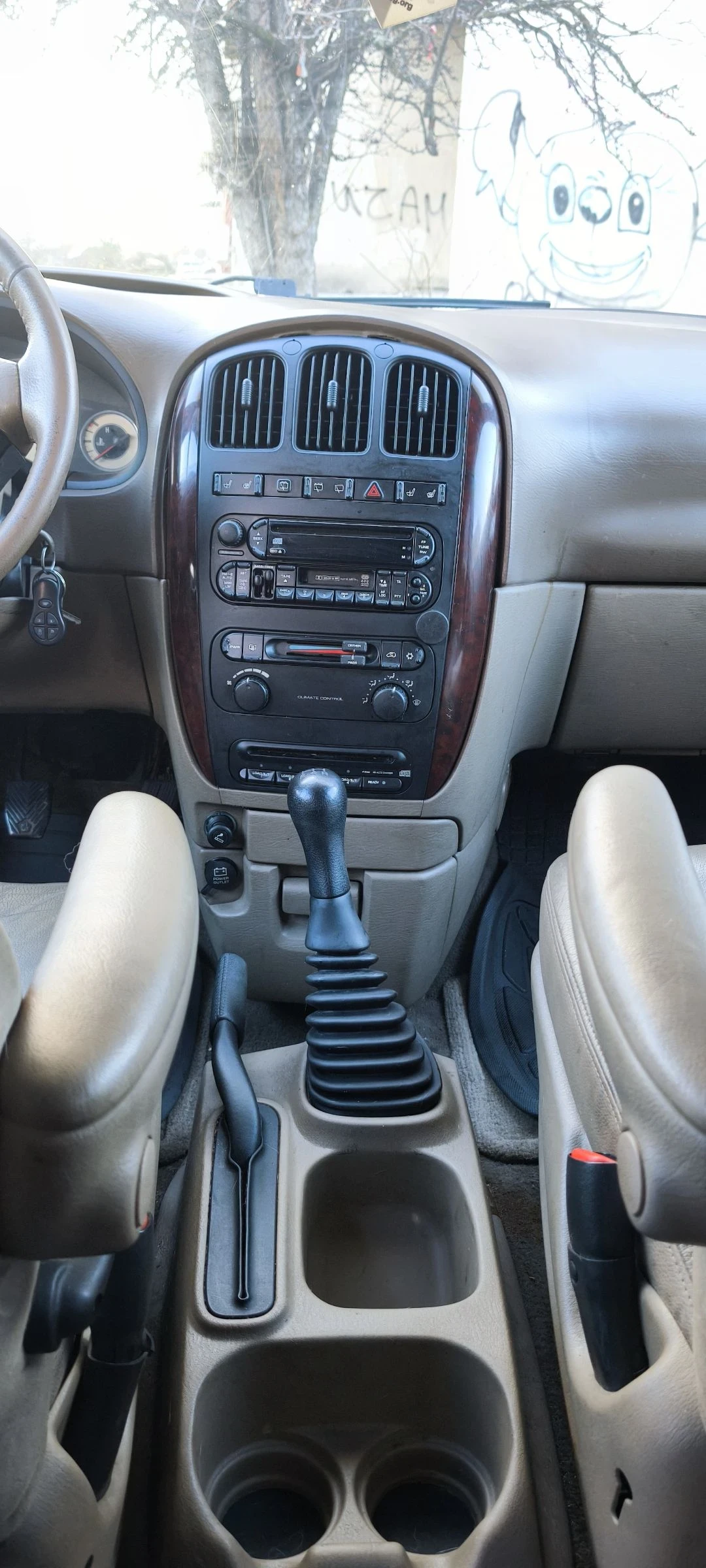 Chrysler Voyager | Mobile.bg � ����������� 8