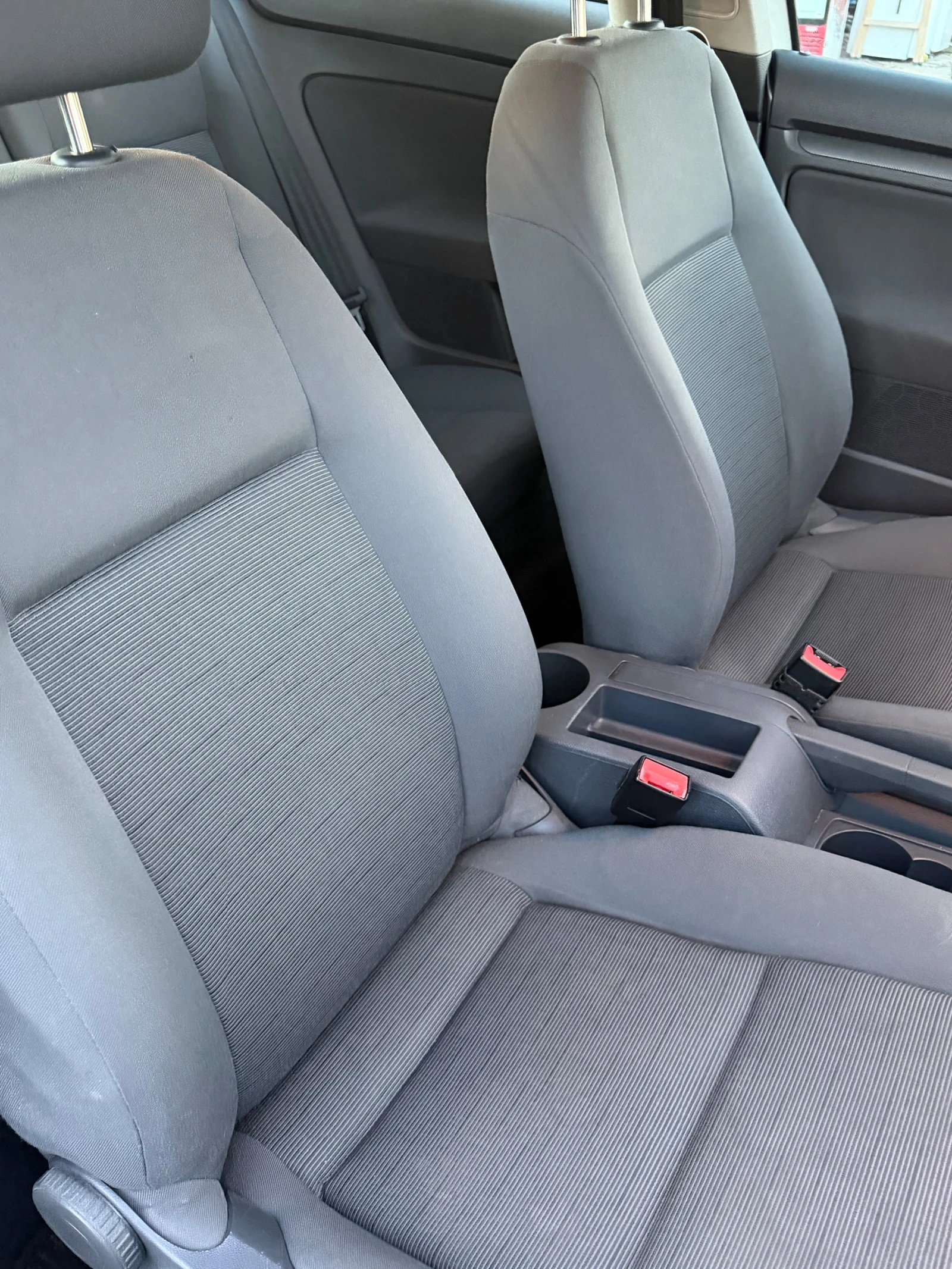 VW Golf 1.6 102�� ���������  | Mobile.bg � ����������� 9