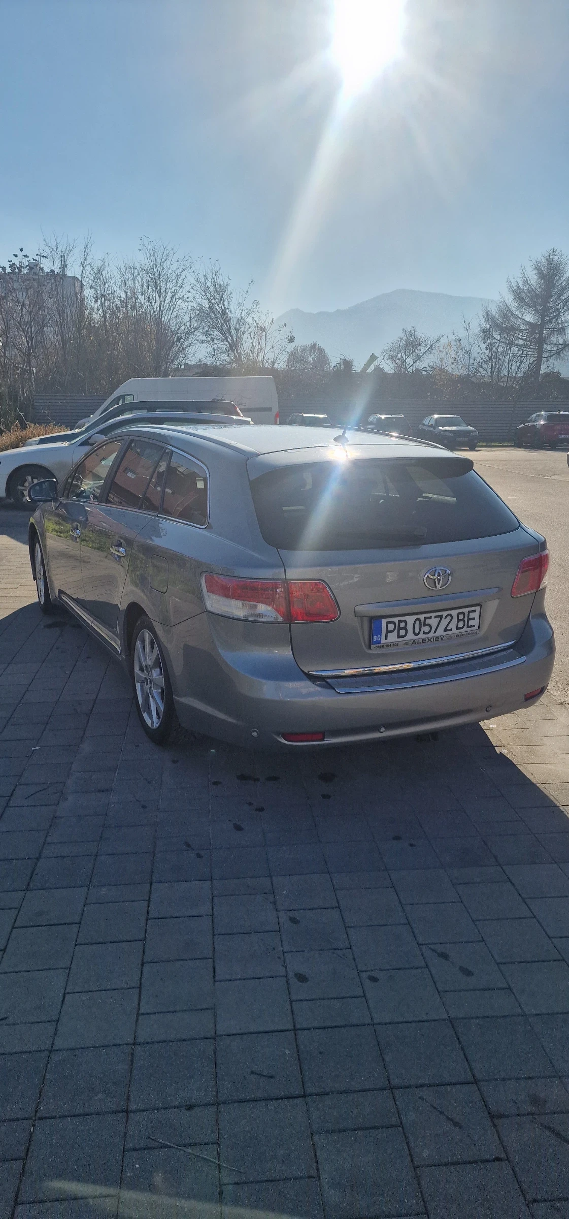Toyota Avensis 1.8 ������/��� | Mobile.bg � ����������� 3