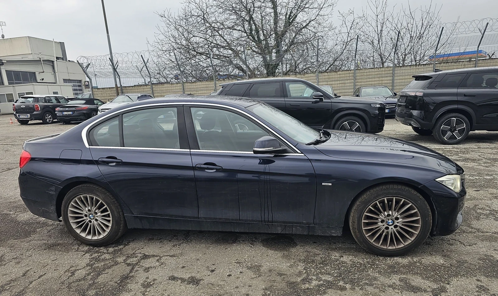 BMW 320 Luxury , снимка 7 - Автомобили и джипове - 53865999