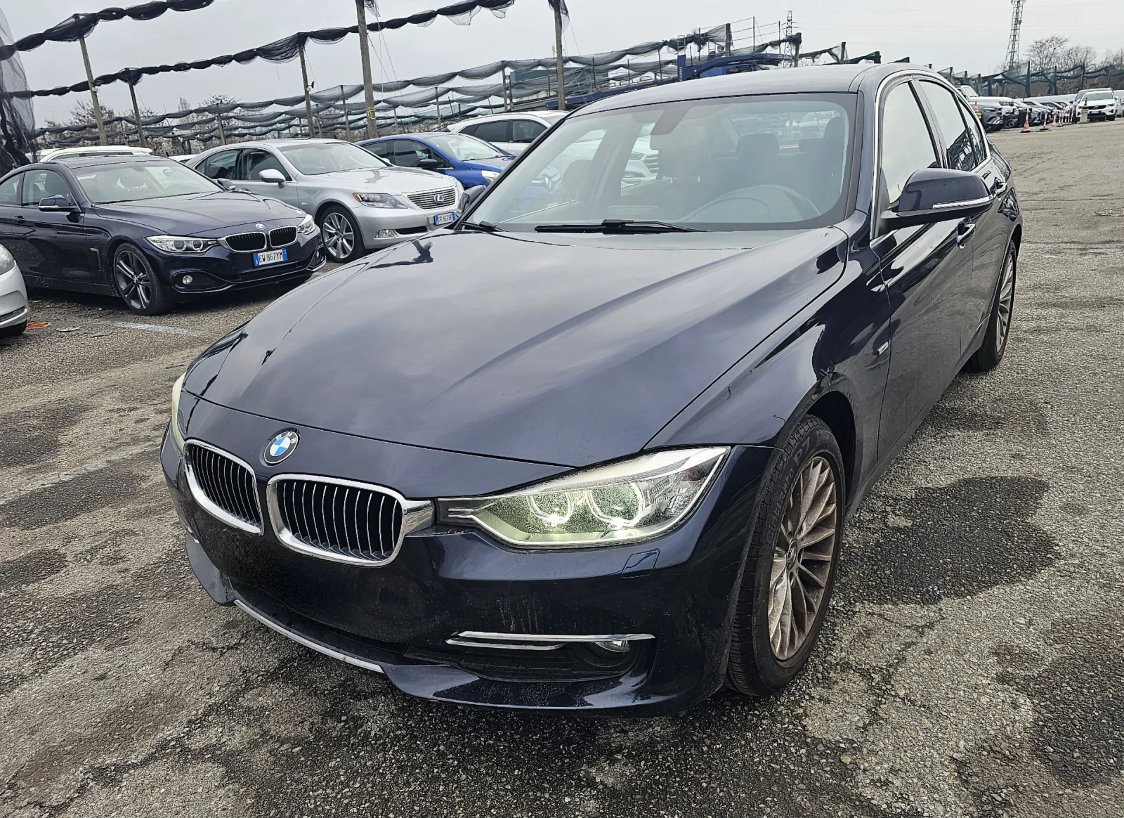 BMW 320 Luxury , снимка 3 - Автомобили и джипове - 53865999
