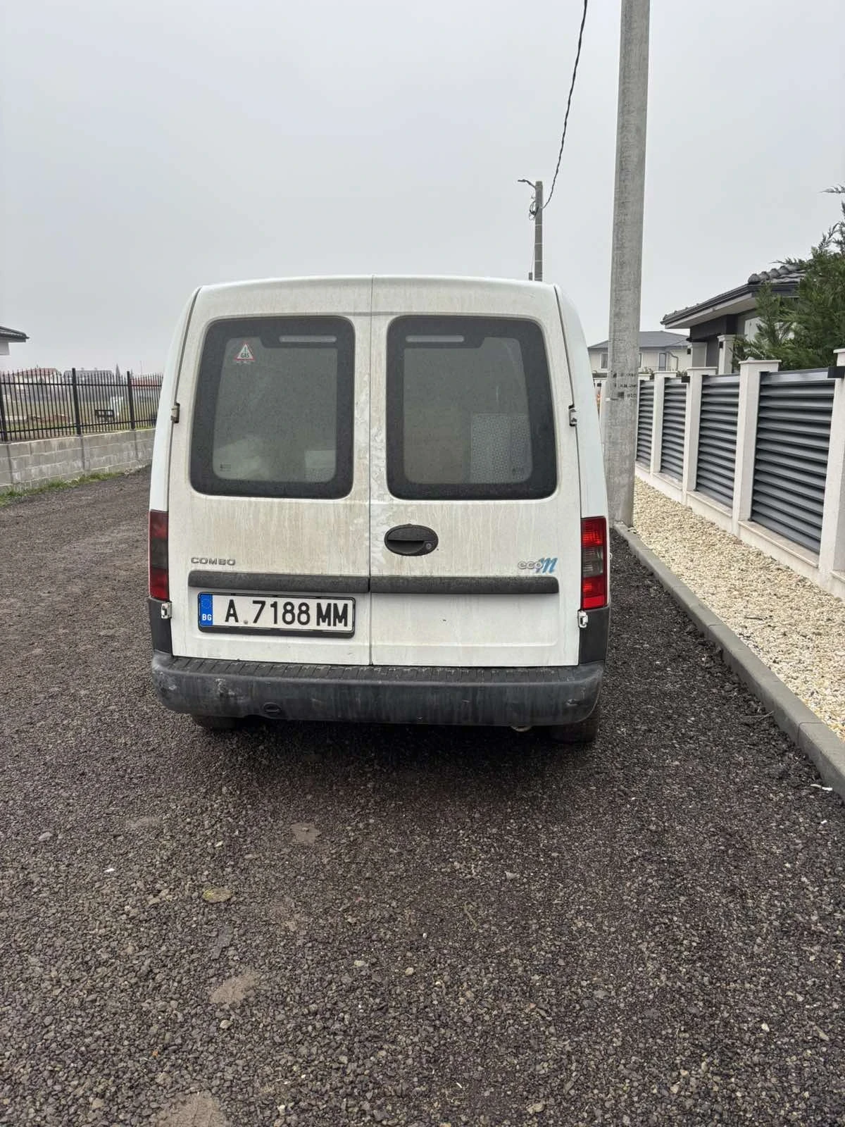 Opel Combo Товарно, снимка 4 - Автомобили и джипове - 54125844