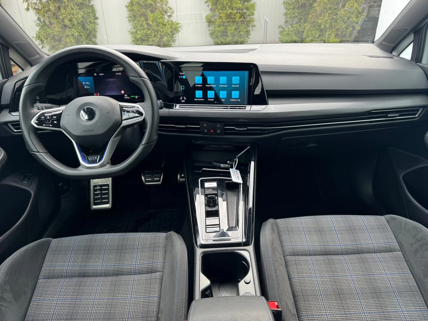 VW Golf, снимка 6 - Автомобили и джипове - 54353329