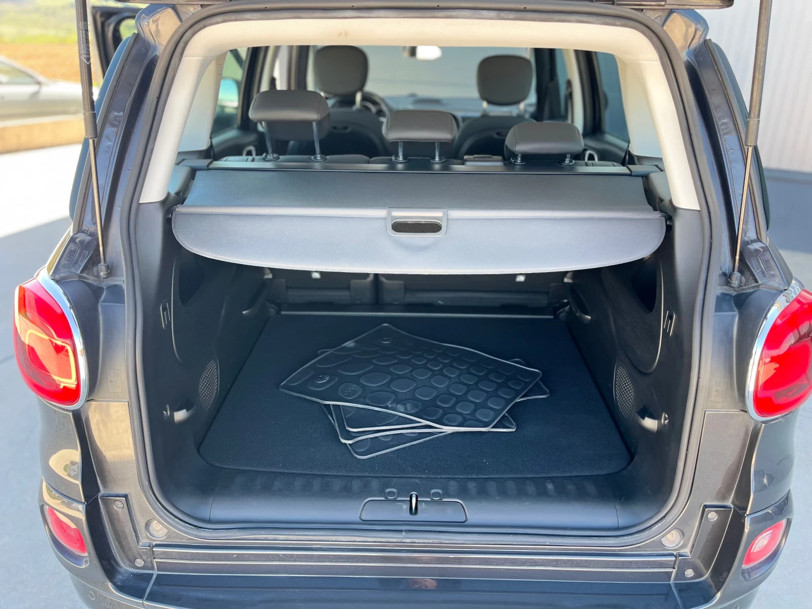 Fiat 500L 1.6d, снимка 6 - Автомобили и джипове - 54269068