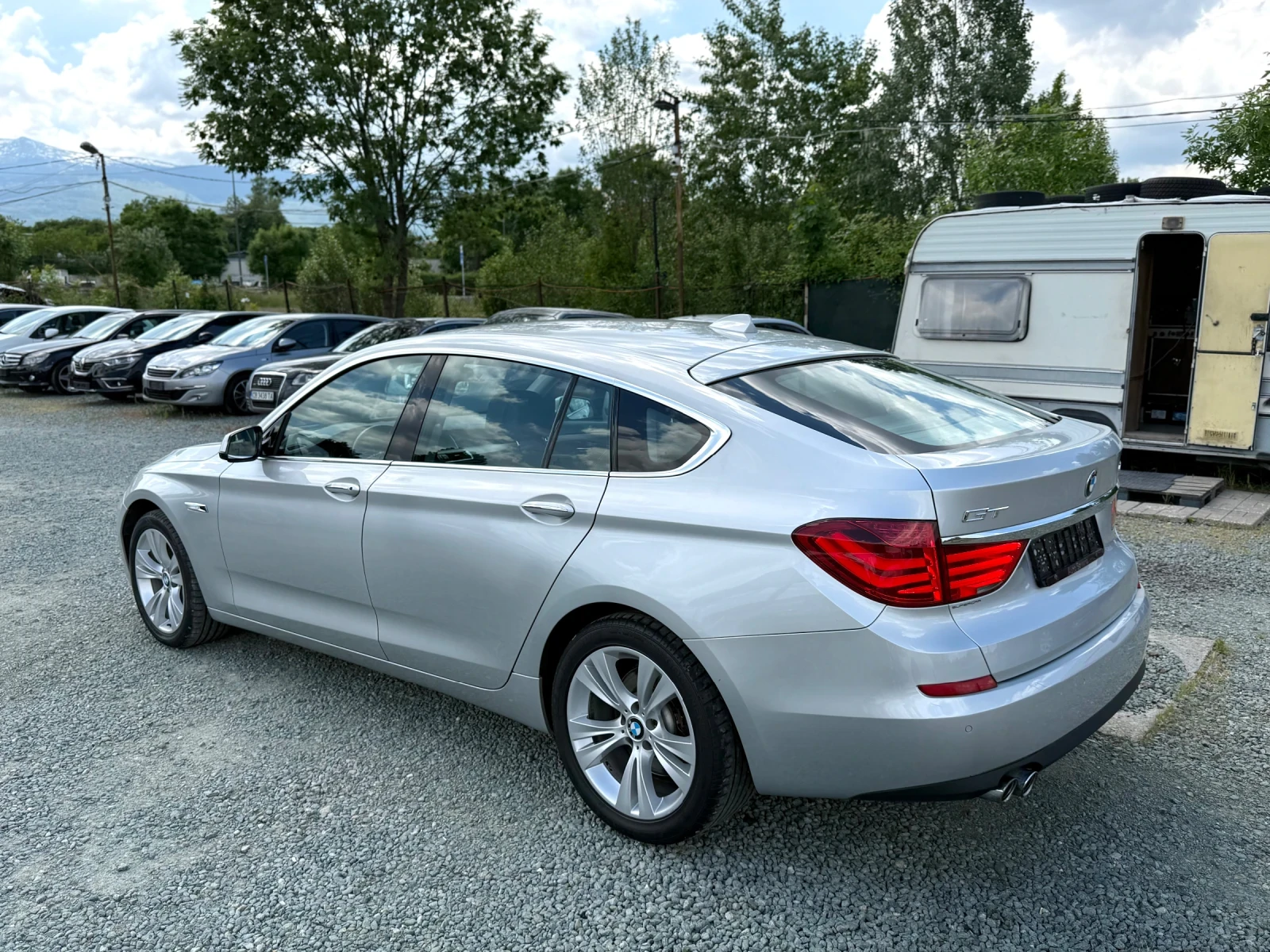 BMW 5 Gran Turismo 3.0D* ЕДИН СОБСТВЕНИК* HEAD-UP* КАТО НОВА* 238 000, снимка 5 - Автомобили и джипове - 54623226