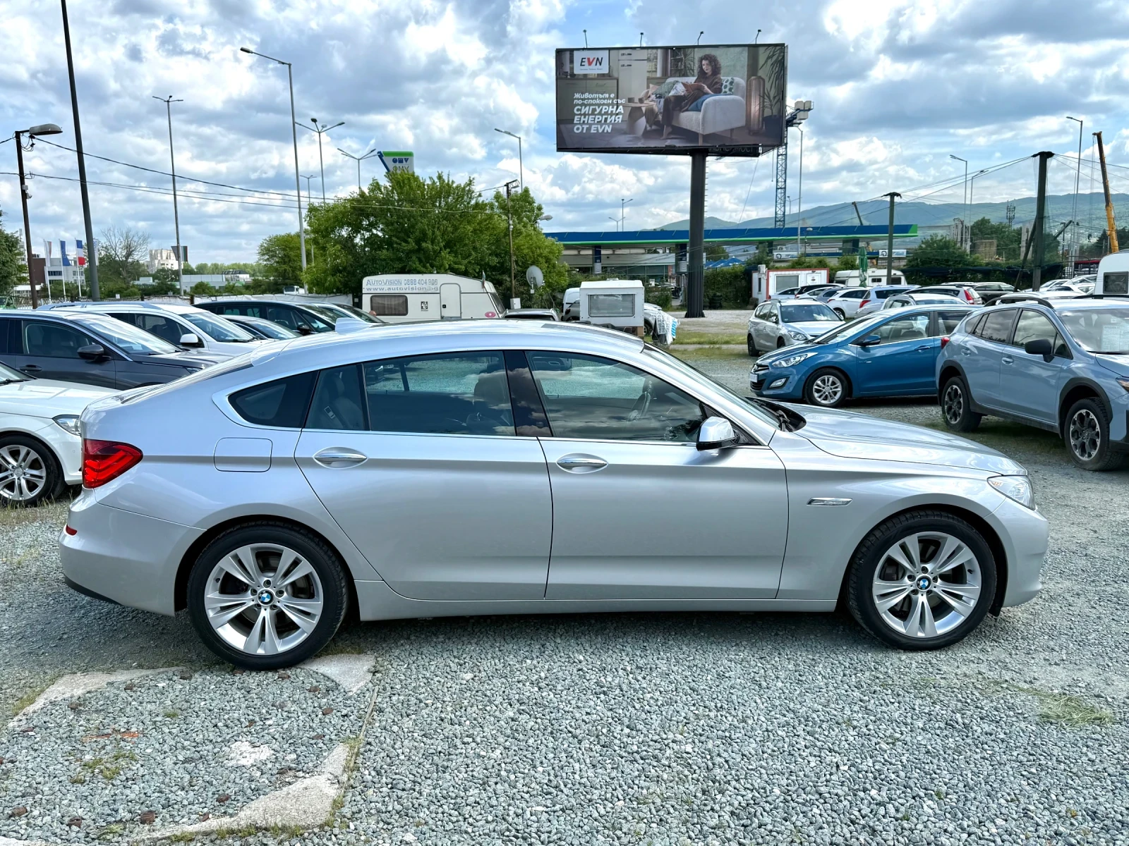 BMW 5 Gran Turismo 3.0D* ЕДИН СОБСТВЕНИК* HEAD-UP* КАТО НОВА* 238 000, снимка 2 - Автомобили и джипове - 54623226
