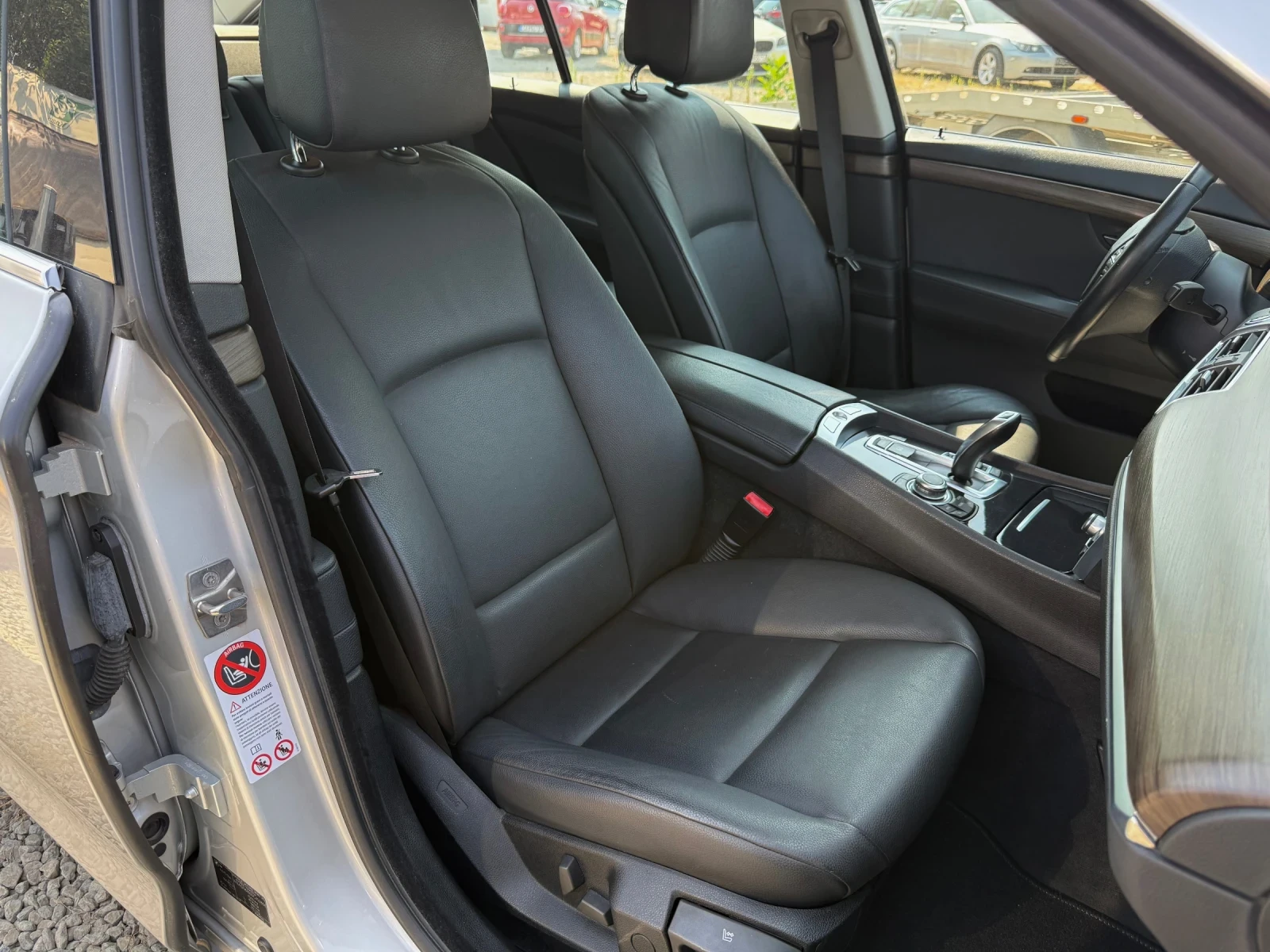 BMW 5 Gran Turismo 3.0D* HEAD-UP* КАТО НОВА* ВИДЕО В ОБЯВАТА * , снимка 10 - Автомобили и джипове - 55495348