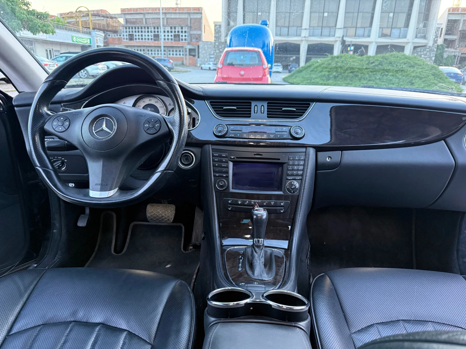 Mercedes-Benz CLS 500, снимка 7 - Автомобили и джипове - 54718144
