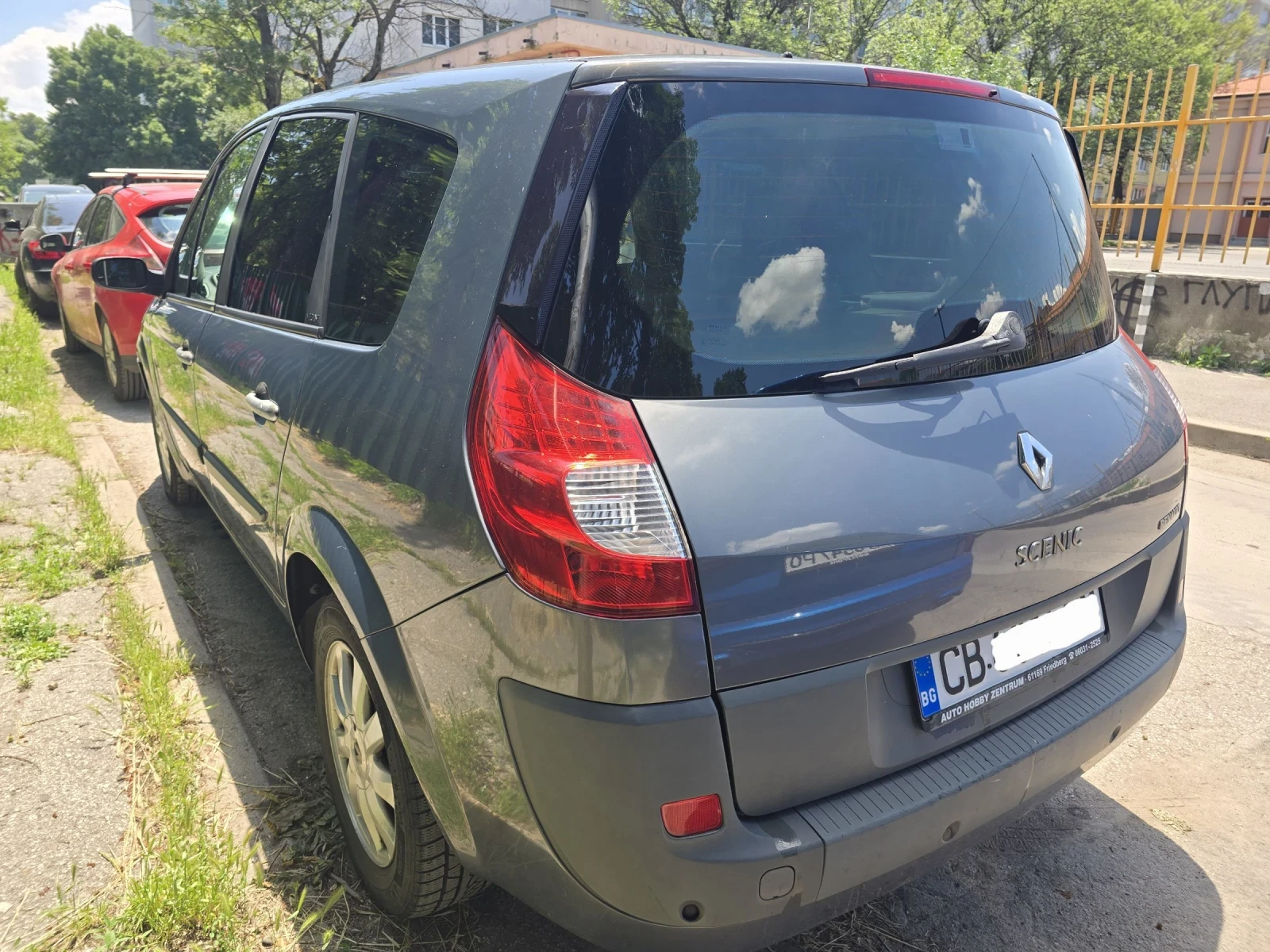 Renault Scenic 2.0 DCI верига Automatic, снимка 7 - Автомобили и джипове - 54869364