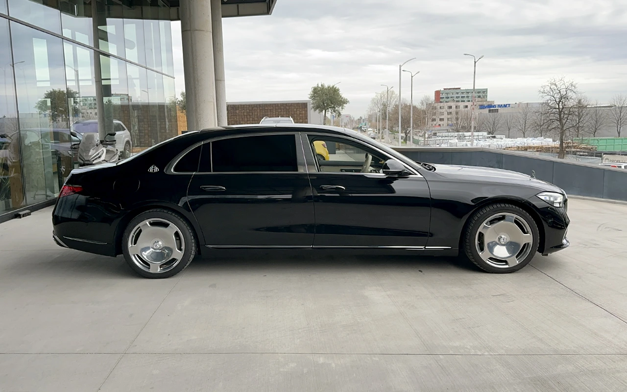Mercedes-Benz S 580 Maybach 4MATIC, снимка 3 - Автомобили и джипове - 55636352